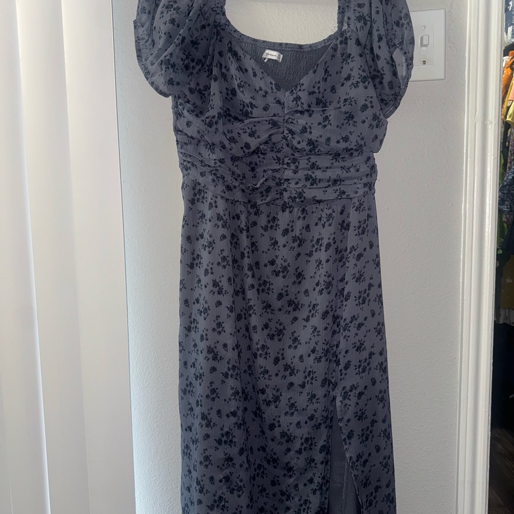 Hollister  Floral Sleeve Dress